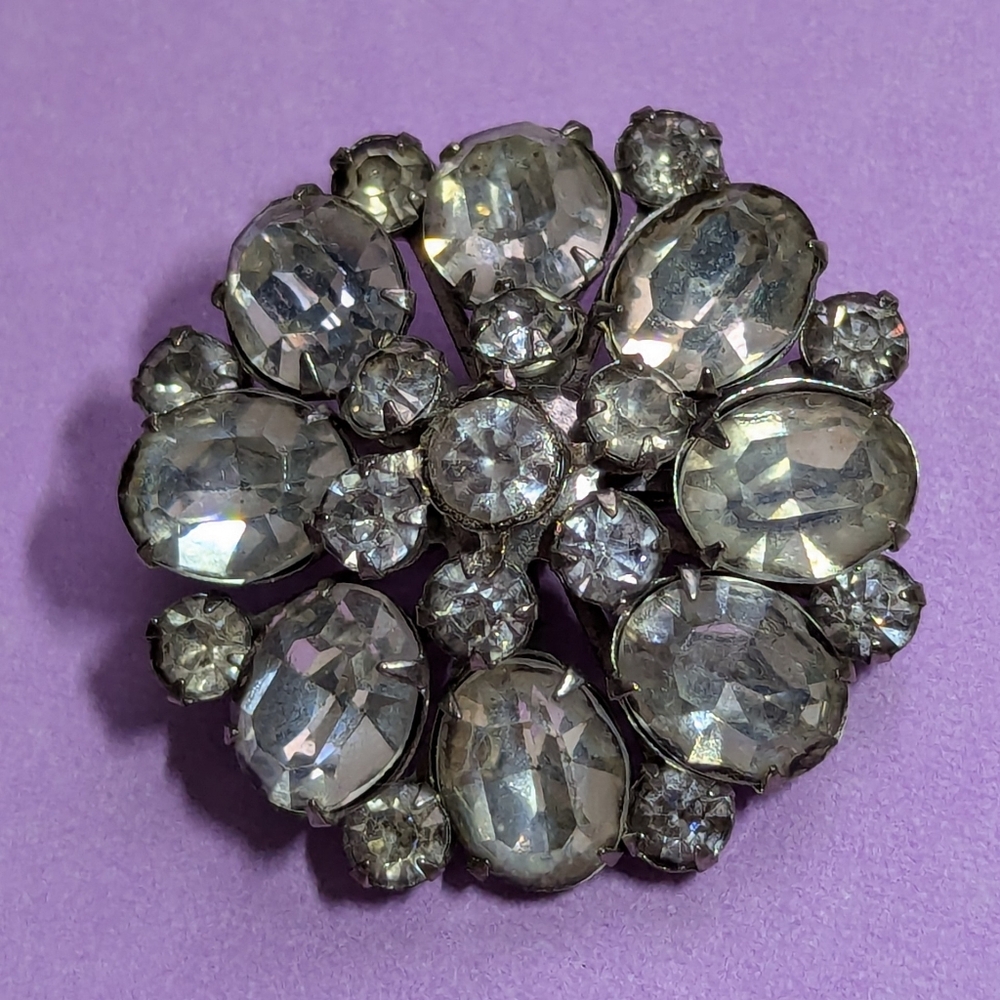 Vintage Rhinestone Crystal Brooch Elegant Glamour Hollywood Bling Sparkle